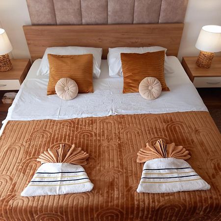 Studio Apartmani “Jarnecic” Кърк Екстериор снимка