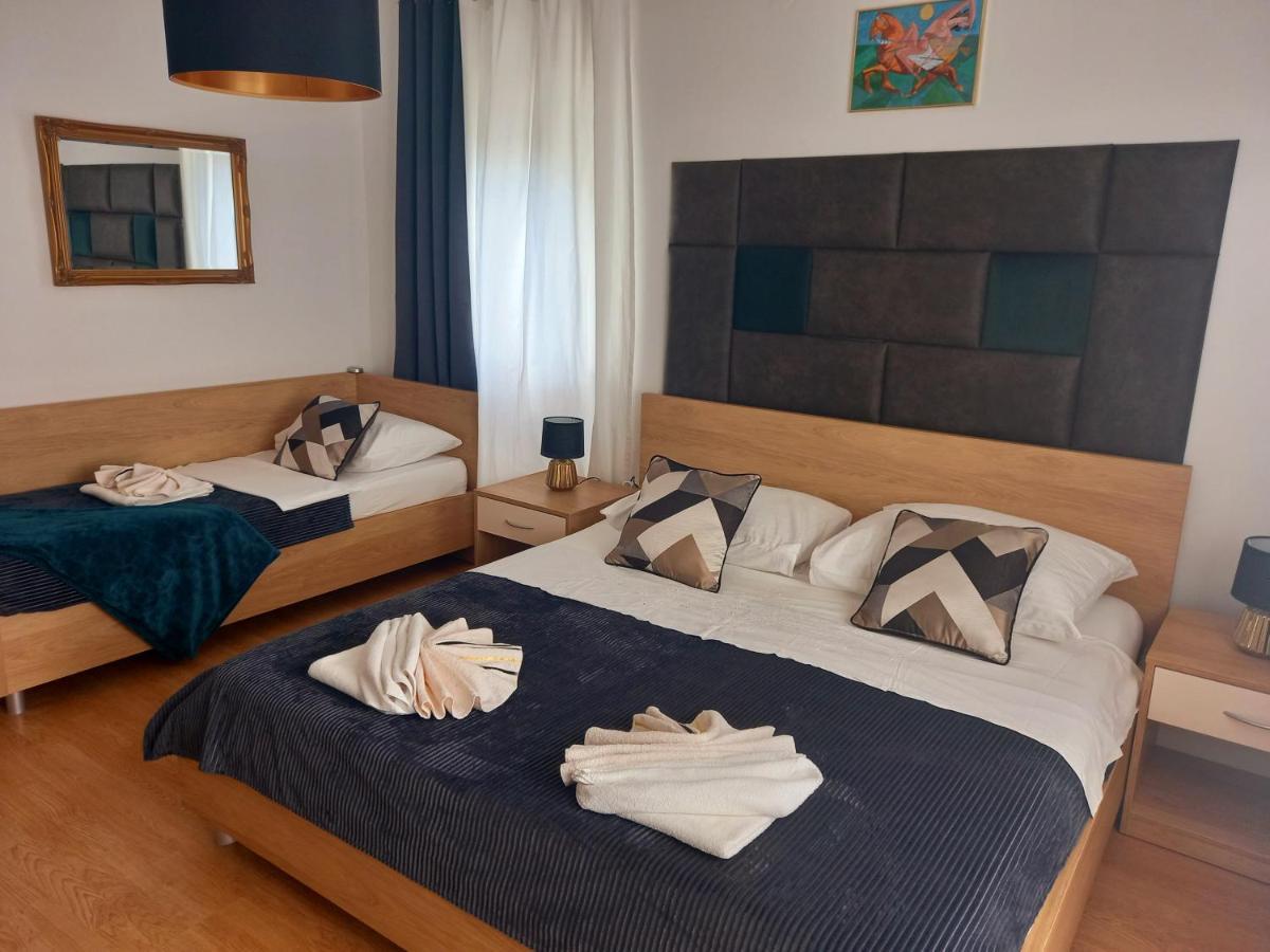 Studio Apartmani “Jarnecic” Кърк Екстериор снимка