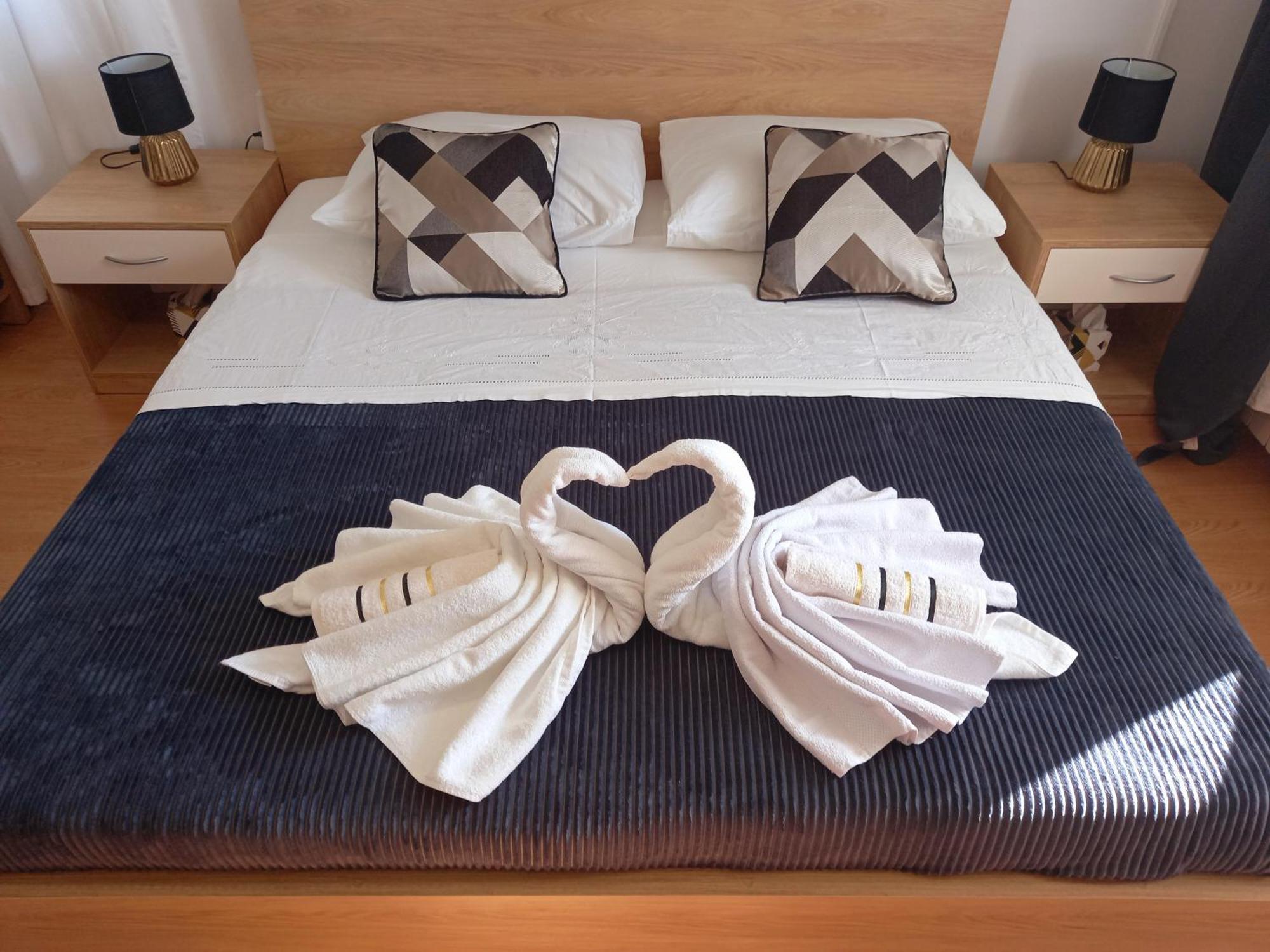 Studio Apartmani “Jarnecic” Кърк Екстериор снимка