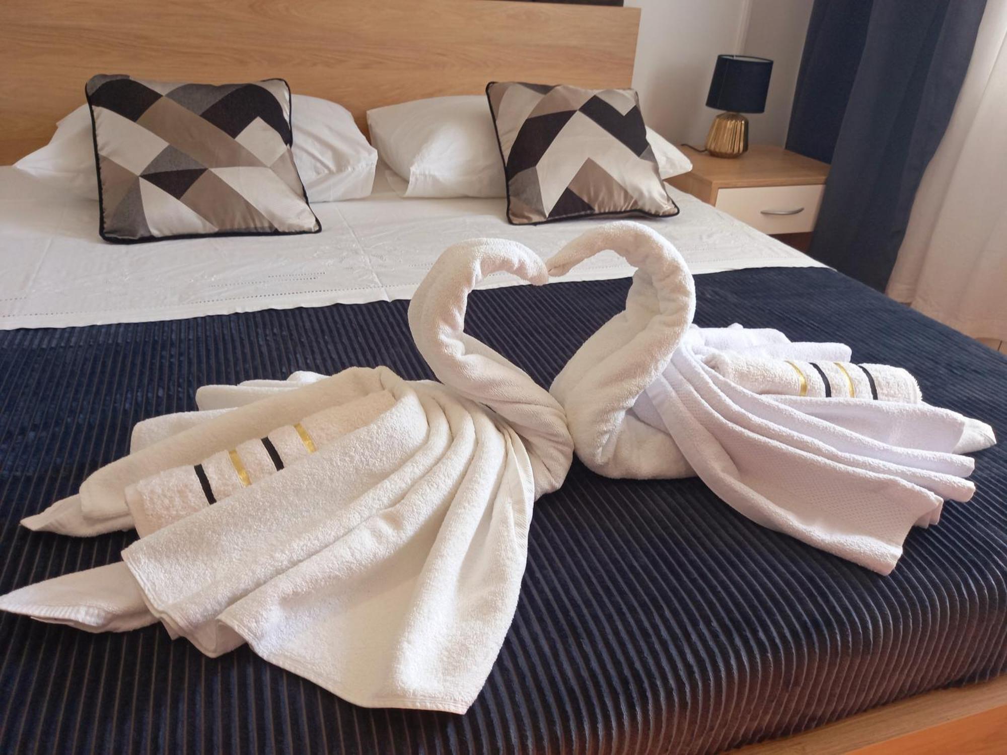 Studio Apartmani “Jarnecic” Кърк Екстериор снимка